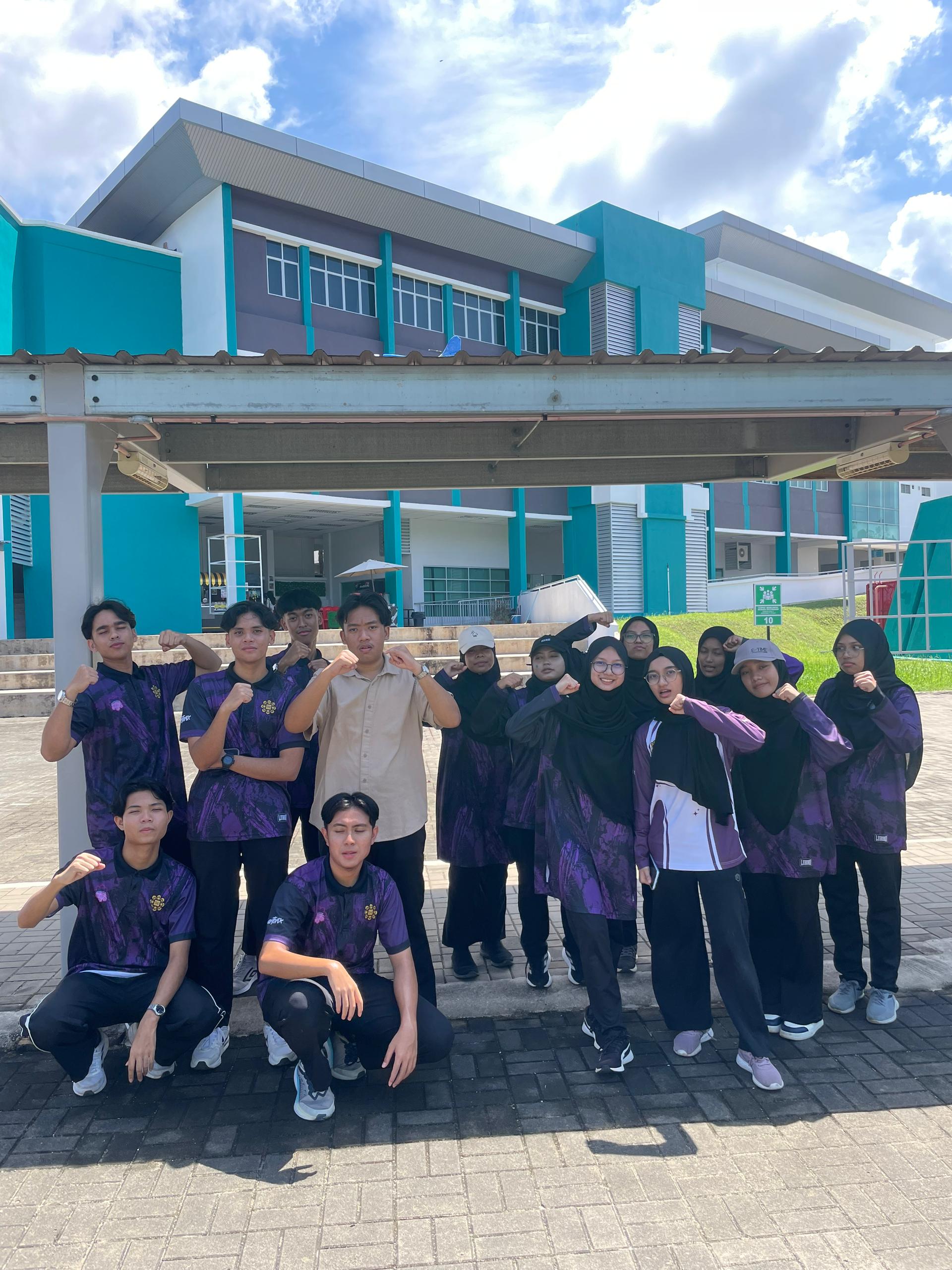 EXCO 4